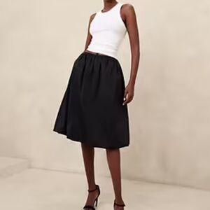 NWT Knee Length Taffeta Bubble Skirt